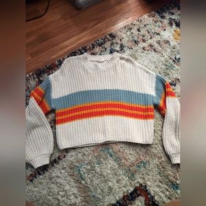 Buckle sweater size small, cropped super soft!